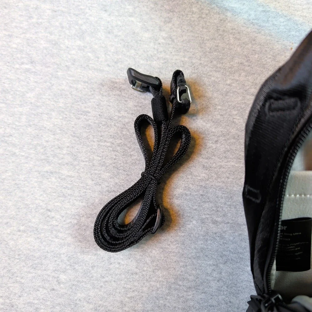 Aer Street Sling Ultra 2.4L Crossbody Bag Black Ultra400X Fidlock NWT AER91063